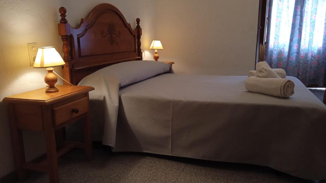Pension La Sierra Cortes de la Frontera Exterior foto